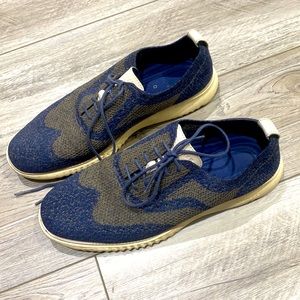 Cole Haan Grand Oxford Shoes size 10M. Great Condition